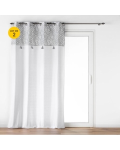 Lot de 2 rideaux a oeillets 140 x 240 cm poly-coton + pompons Flavie Gris