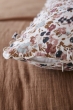 Coussin déhoussable 40 x 40 cm – Gaze de coton imprimée – Capucine Pampa