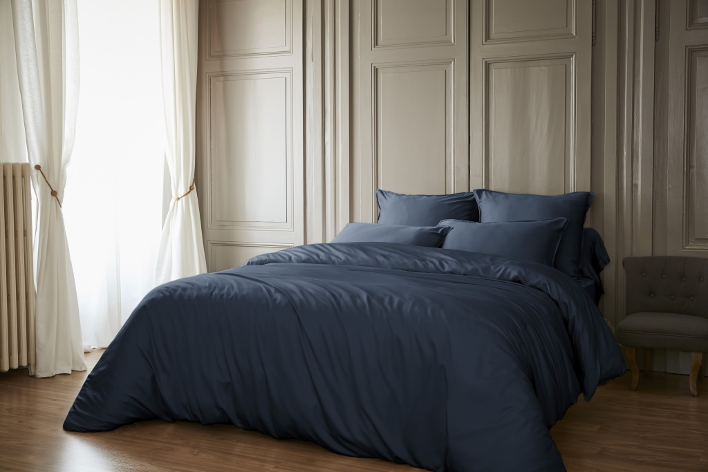 Housse de Couette 260 x 240 cm – Satin de Bambou – Salomé Minuit