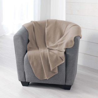 Plaid 125 x 150 cm – Polaire Uni MILOU – Taupe – Finition Point Cavalier