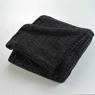 PLAI Plaid 180 x 220 cm en flanelle relief uni – Modèle ARYA – Coloris Noir 
