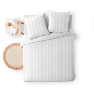Parure de Lit 240 x 220 cm + 2 Taies – Microfibre Unie CLÉO Blanc