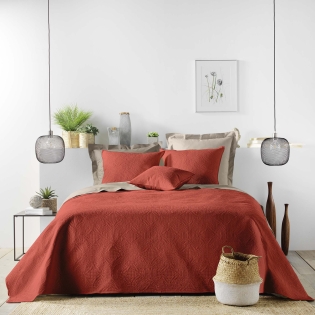 COUVRE-LIT 2 PERSONNES MATELASSÉ 220 x 240 CM – MICROFIBRE UNIE ROMANE TERRACOTTA