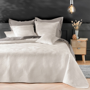 Couvre-lit 240x260 cm + 2 housses de coussin 60x60 cm – Velours uni matelassé SOLANGE Naturel