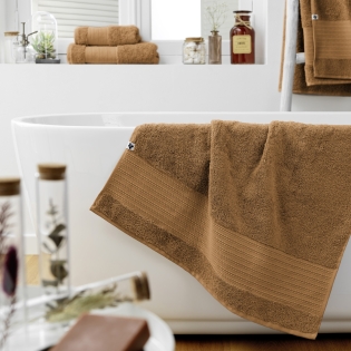 Drap de douche 70 x 130 cm éponge unie garance camel Marron