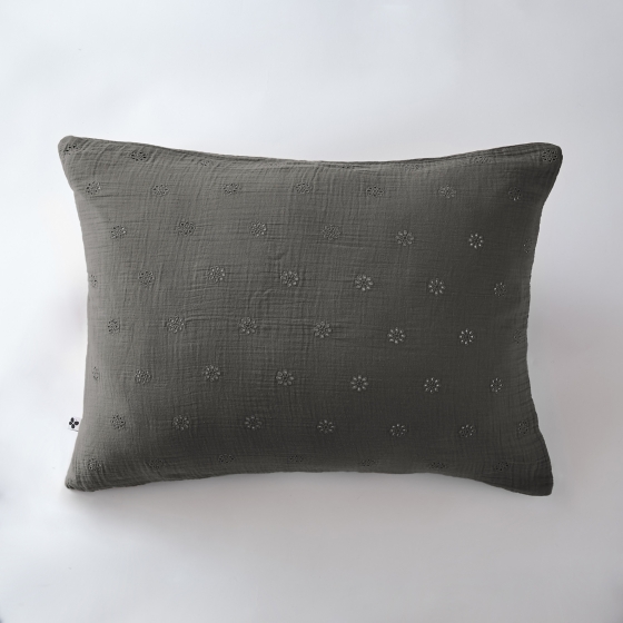 Taie d'oreiller brodée en gaze de coton 50 x 70 cm Gaïa Boho Anthracite