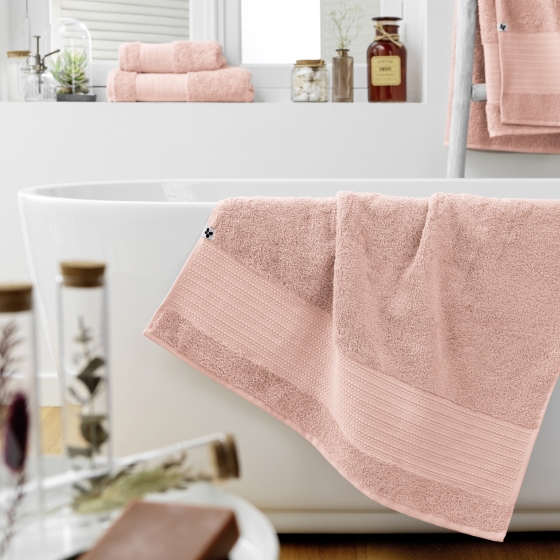 Drap de douche 70 x 130 cm éponge unie garance rose poudré Rose