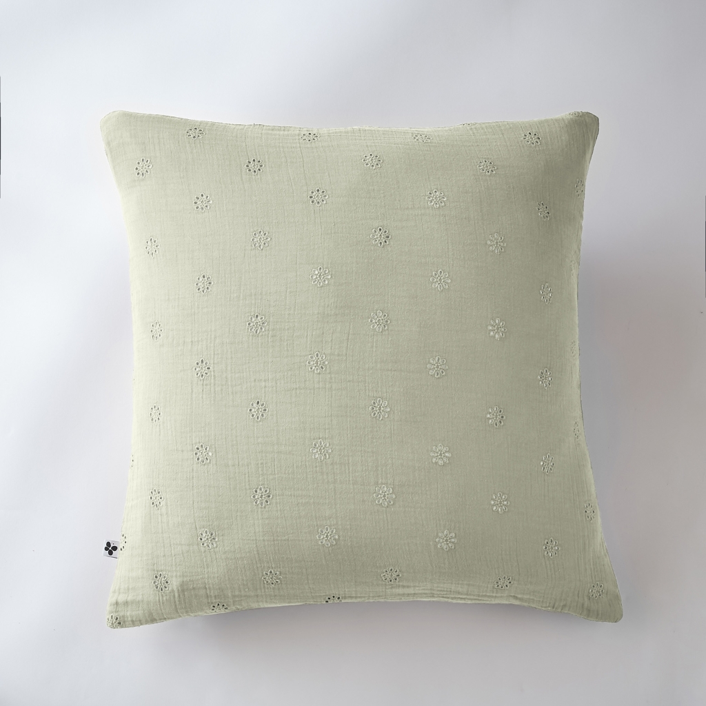 Taie d'oreiller brodée en gaze de coton 60 x 60 cm Gaïa Boho Vert d'eau