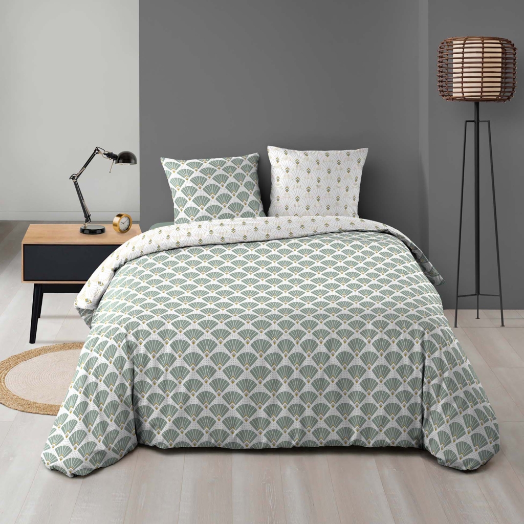 Parure de lit 240x220 cm + 2 taies – Microfibre imprimée DIANE – Motif vert d’eau & or