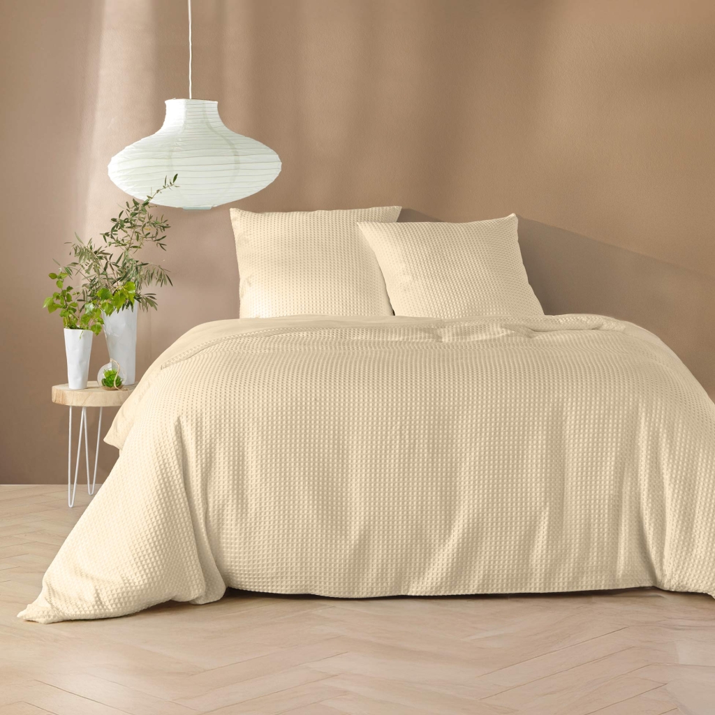 Parure de lit 240 x 220 cm – Microfibre unie gaufrée ABELIA Naturel