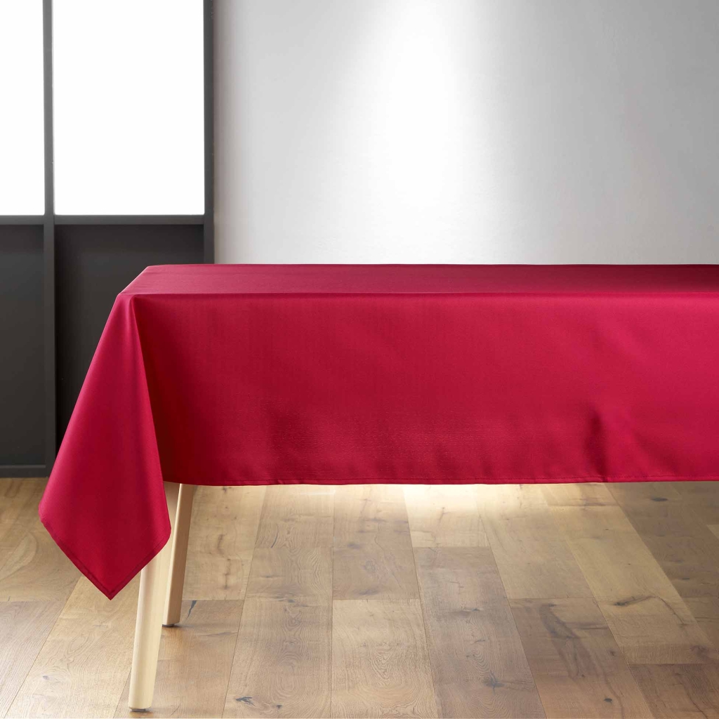 Nappe rectangulaire 140 x 250 cm – Polyester uni – Essentiel Rouge