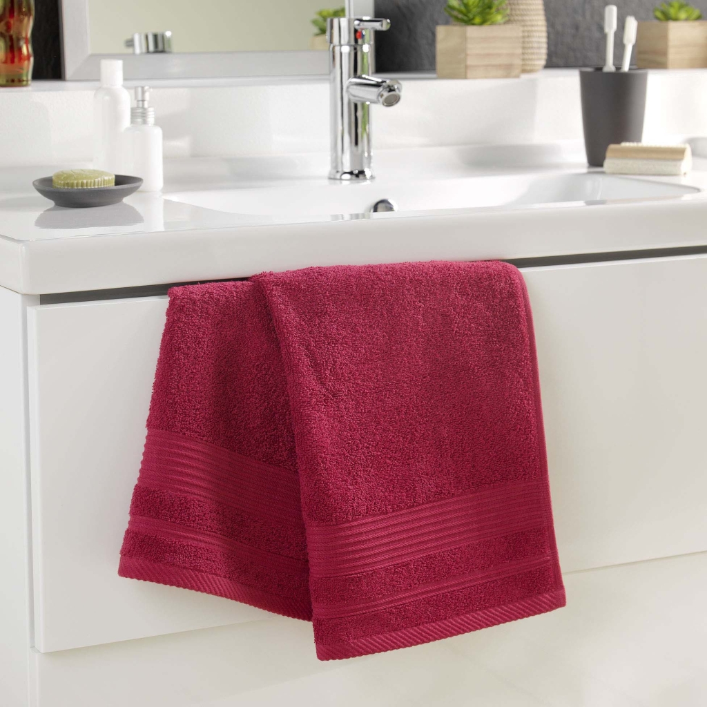 Serviette de toilette 50 x 90 cm eponge unie tendresse Rubis