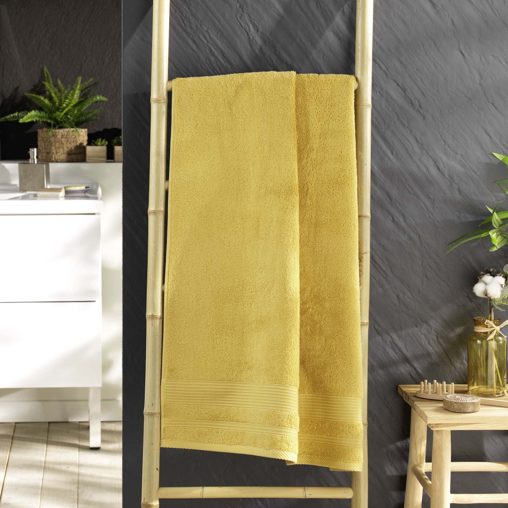 Drap de douche 70 x 130 cm eponge unie tendresse Mimosa