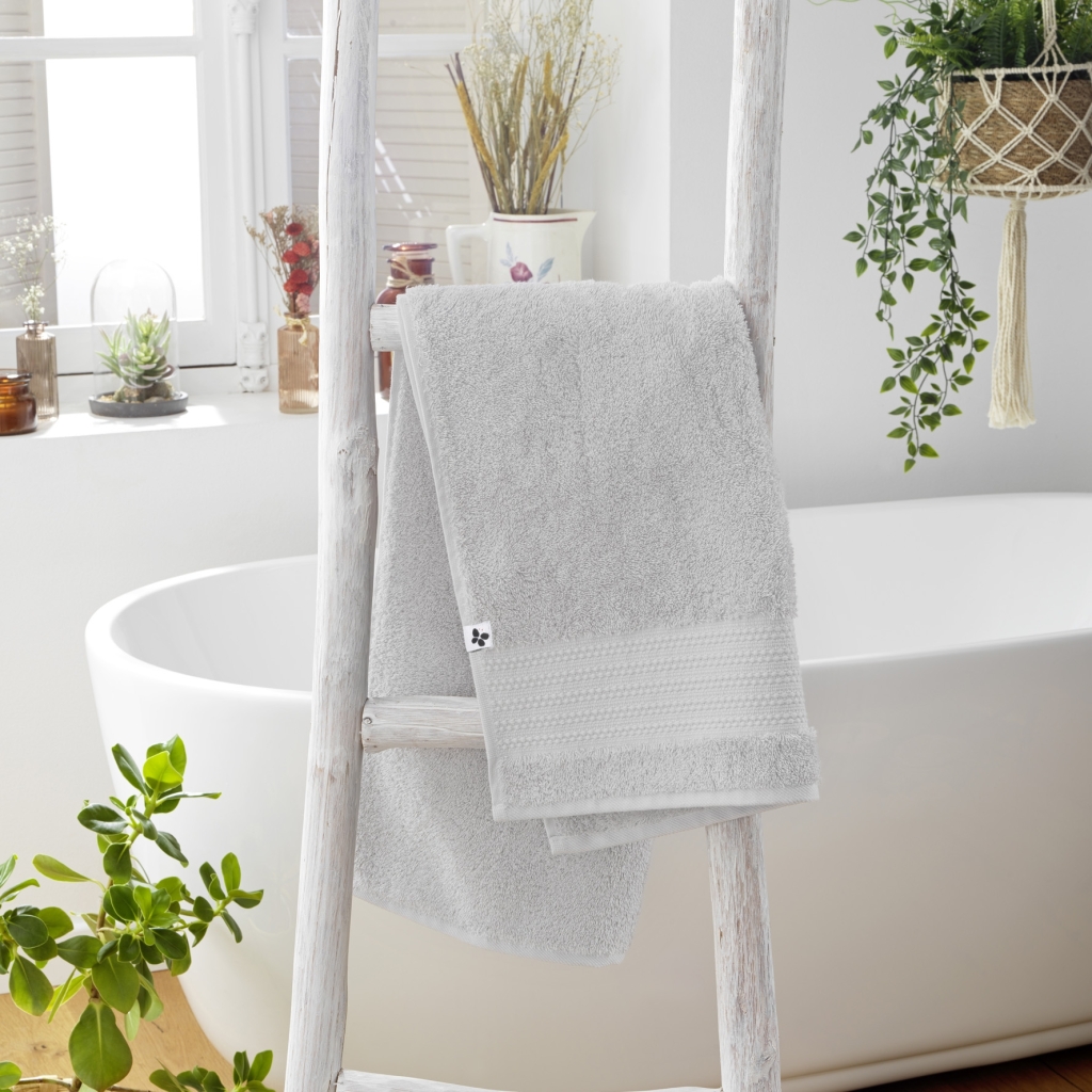 Serviette de toilette 50 x 90 cm – Coton Épais 600 g/m² – Garance Nuage