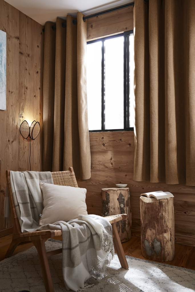 Lot de 2 Rideaux Ultra Occultants Doublés Polaire – Bjorn Camel – 140 x 180 cm