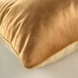 Coussin déhoussable 45 x 45 cm velours brillant bicolore Noria Ocre