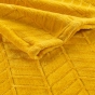  Plaid 180 x 220 cm en flanelle relief uni – Modèle ARYA – Coloris Jaune