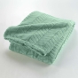  Plaid 180 x 220 cm en flanelle relief uni – Modèle ARYA – Coloris Sauge