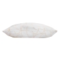 Coussin déhoussable 60 x 60 cm – Polyester imprimé métallisé – Louxor Blanc/Or