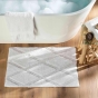 Tapis de bain 50 x 80 cm – Coton tufté – Motif graphique – Thaïs – Doux et absorbant