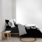 Housse de Couette 260 x 240 cm + 2 Taies – 100 % Coton 57 Fils – Stormi Noir & Blanc