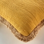 Coussin déhousssable passepoil 45 x 45 cm polycoton +jute Akina Ocre
