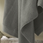 Drap de douche Softy 70 x 140 cm – Éponge Zero Twist 100% coton peigné 600 g/m² – Ardoise