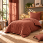 parure de lit 140 x 200 cm + drap housse 90 x 190 cm + 1 taie 60 x 60 cm double gaze de coton Terracotta
