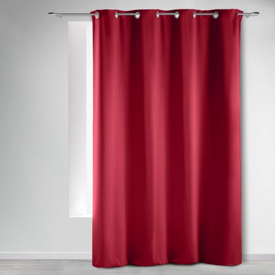 Rideau Occultant Grande Hauteur 135 x 280 cm – Uni Rouge – À Œillets