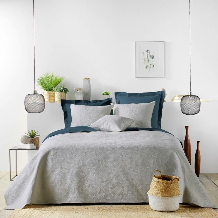 Couvre lit 2p mat.+2 hc 60x60 220 x 240 cm microfibre unie romane Gris