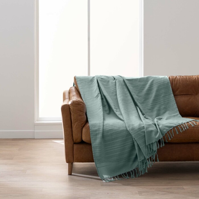 Plaid LILIA 180 x 220 cm – 100 % coton – Plaid à franges sauge