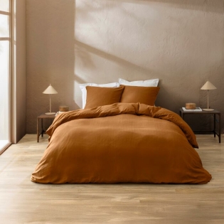 Housse de couette 240 x 220 cm - Coton relief uni CLARA - Texture structurée - 2 taies 63 x 63 cm - Caramel