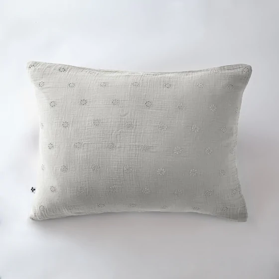 Taie d'oreiller brodée en gaze de coton 50 x 70 cm Gaïa Boho Gris