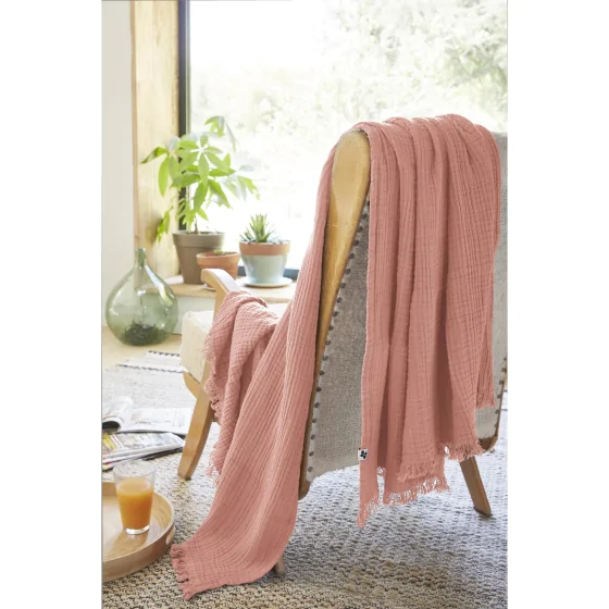 Plaid à franges en gaze de coton 130 x 160 cm Gaia Rose pêche