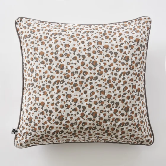 coussin déhoussable avec passepoil 45 x 45 cm gaze de coton imprimée léonie