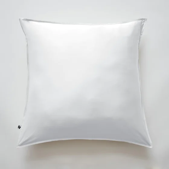 Taie d'oreiller 63 x 63 cm satin de bambou Salomé Blanc