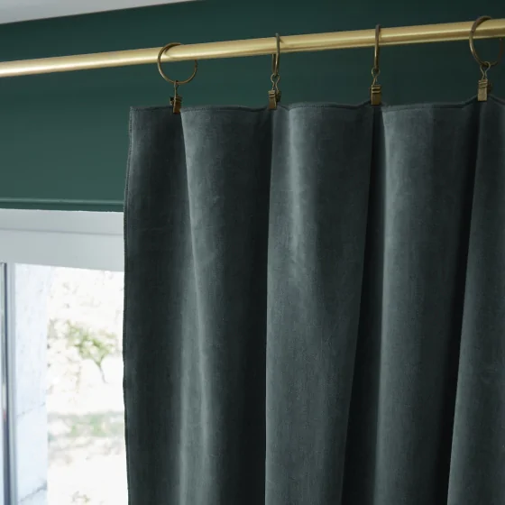 Rideau ajustable + 8 anneaux pince  140 x 270 cm velours de coton César Ardoise