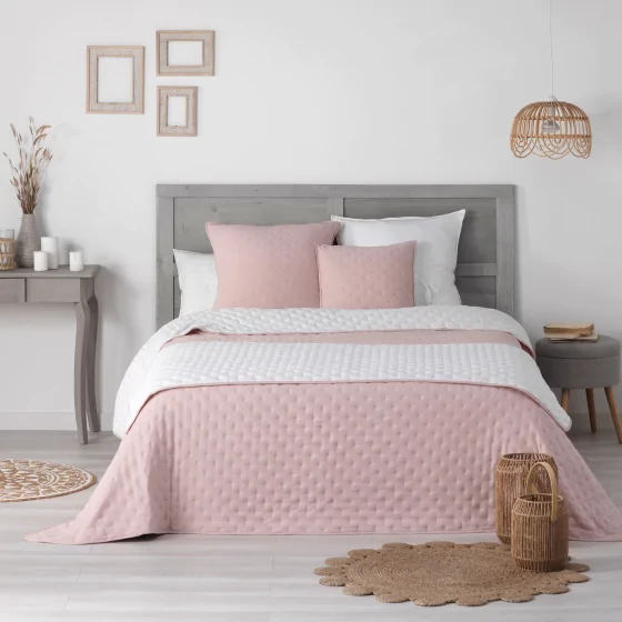 Pack Couvre lit 220x240 cm + 2 housses coussin 60x60 Mellow chic Rose/blanc