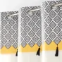 panneau a oeillets 140 x 240 cm voile sable+top imprime+pompon neo casa