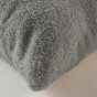 Coussin dehoussable compresse 45 x 45 cm bouclette unie wooly Gris