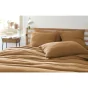 Taie d'oreiller brodée en gaze de coton 60 x 60 cm Gaïa Boho Camel