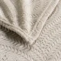 Plaid 125 x 150 cm flanelle relief unie nelia Taupe