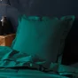 Taie d'oreiller 63 x 63 cm uni 57 fils lina  +point bourdon Emeraude