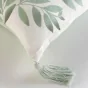 Coussin dehous. compr. pompons 30 x 50 cm coton/polyester imp. nymphea des place Sans